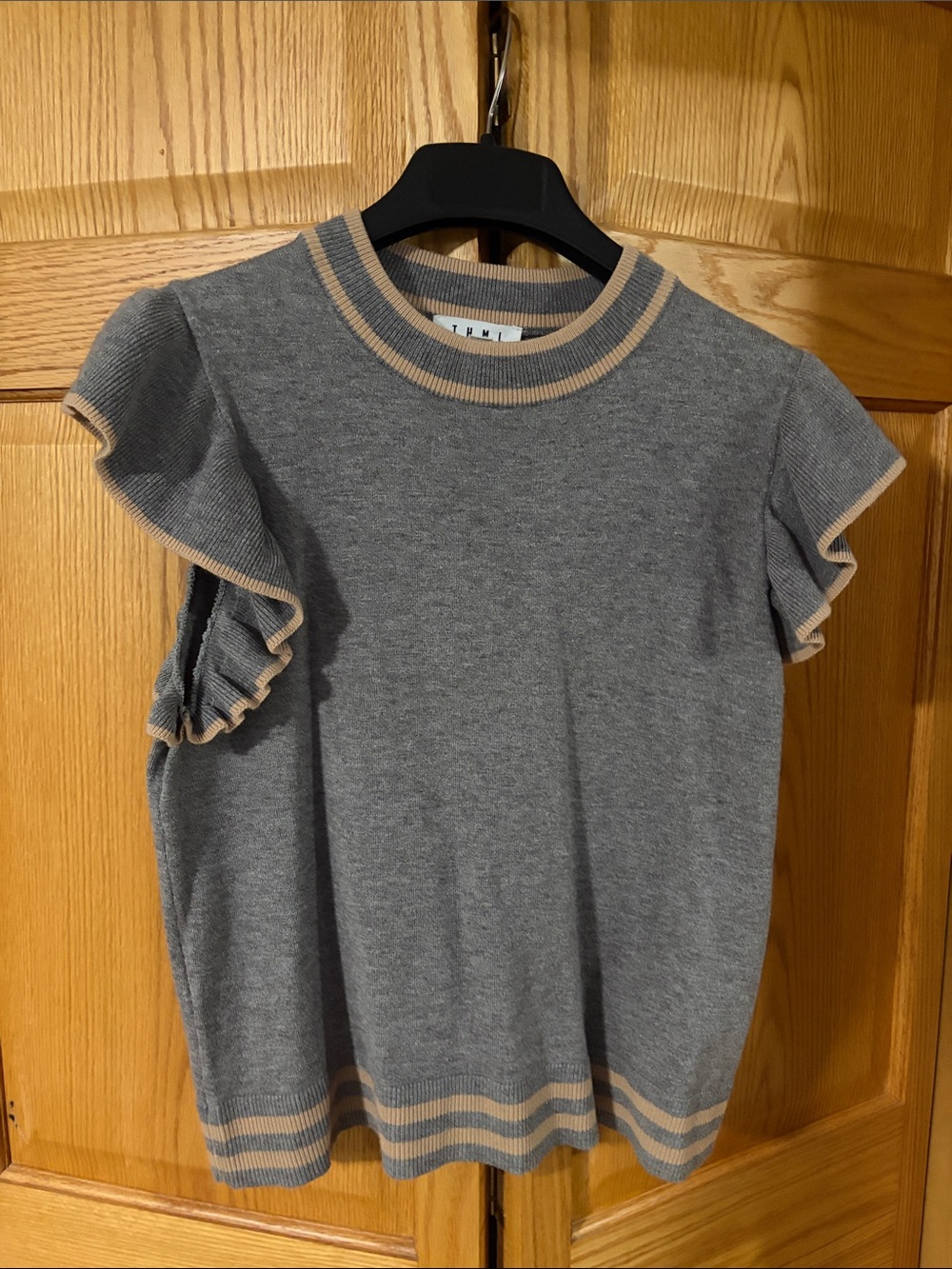 THML Grey Knit flutter Sleeve Top with Tan Trim